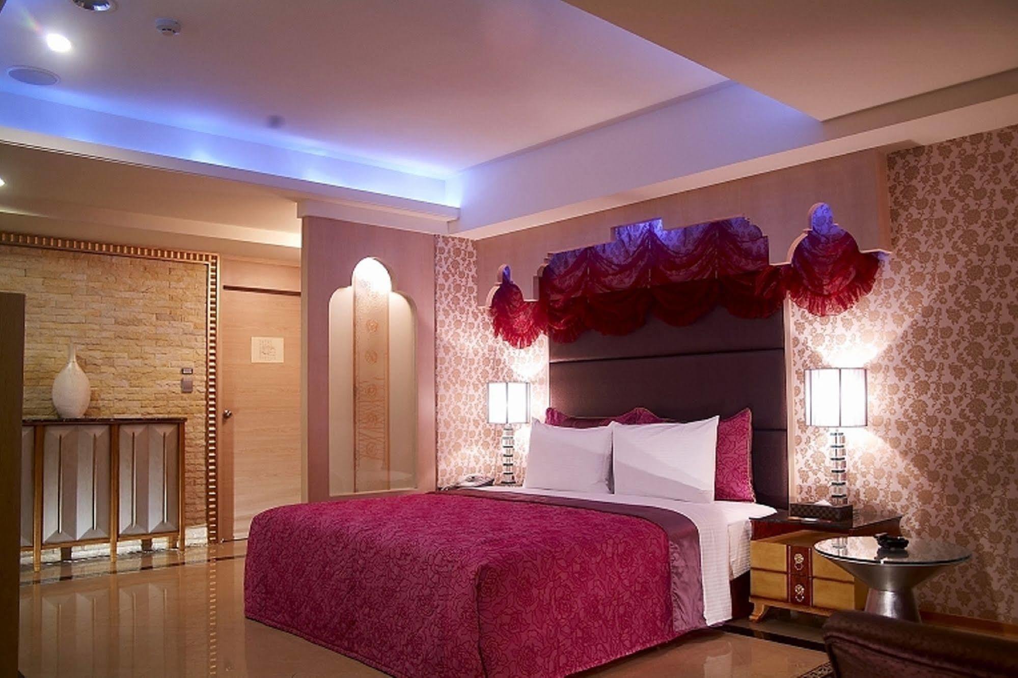 Slv Hotel Group-Slv Business Hotel Zhonghe  Exteriör bild